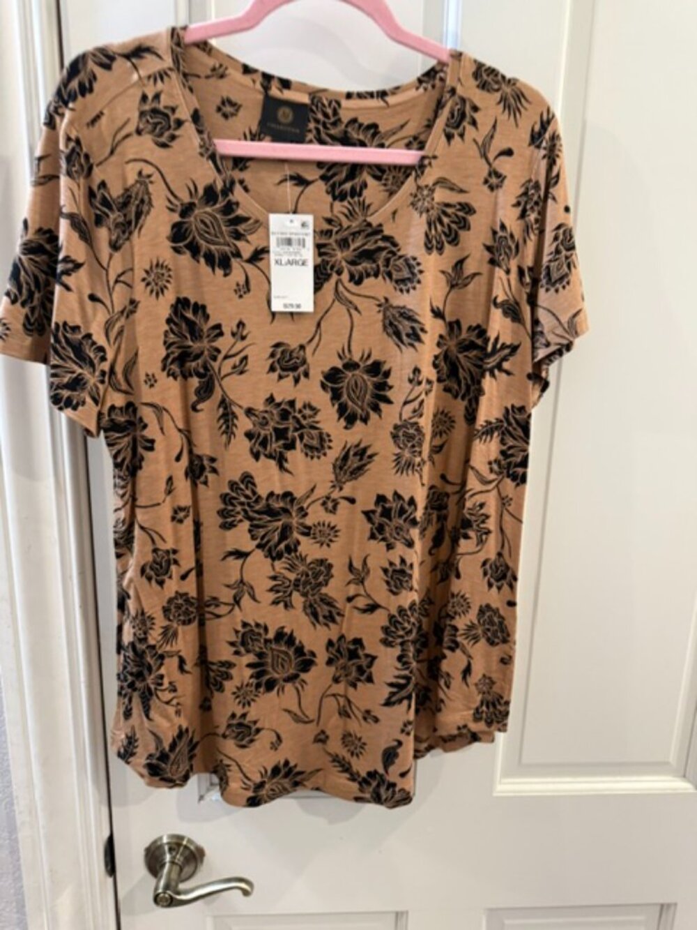 Women's JM Collection Tan Black Floral Scoop Neck Short Sleeve Top